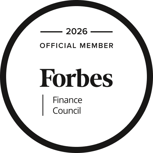 Forbes Finance Council, miembro oficial 2026